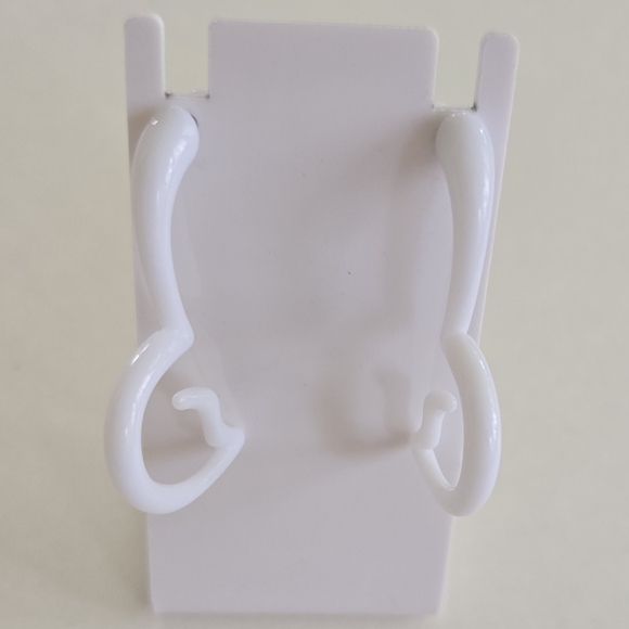 🤍 White Heart Faux Gauge Earrings - Picture 6 of 11